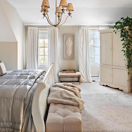 The Watson Boutique Bed And Breakfast Thompson Екстериор снимка