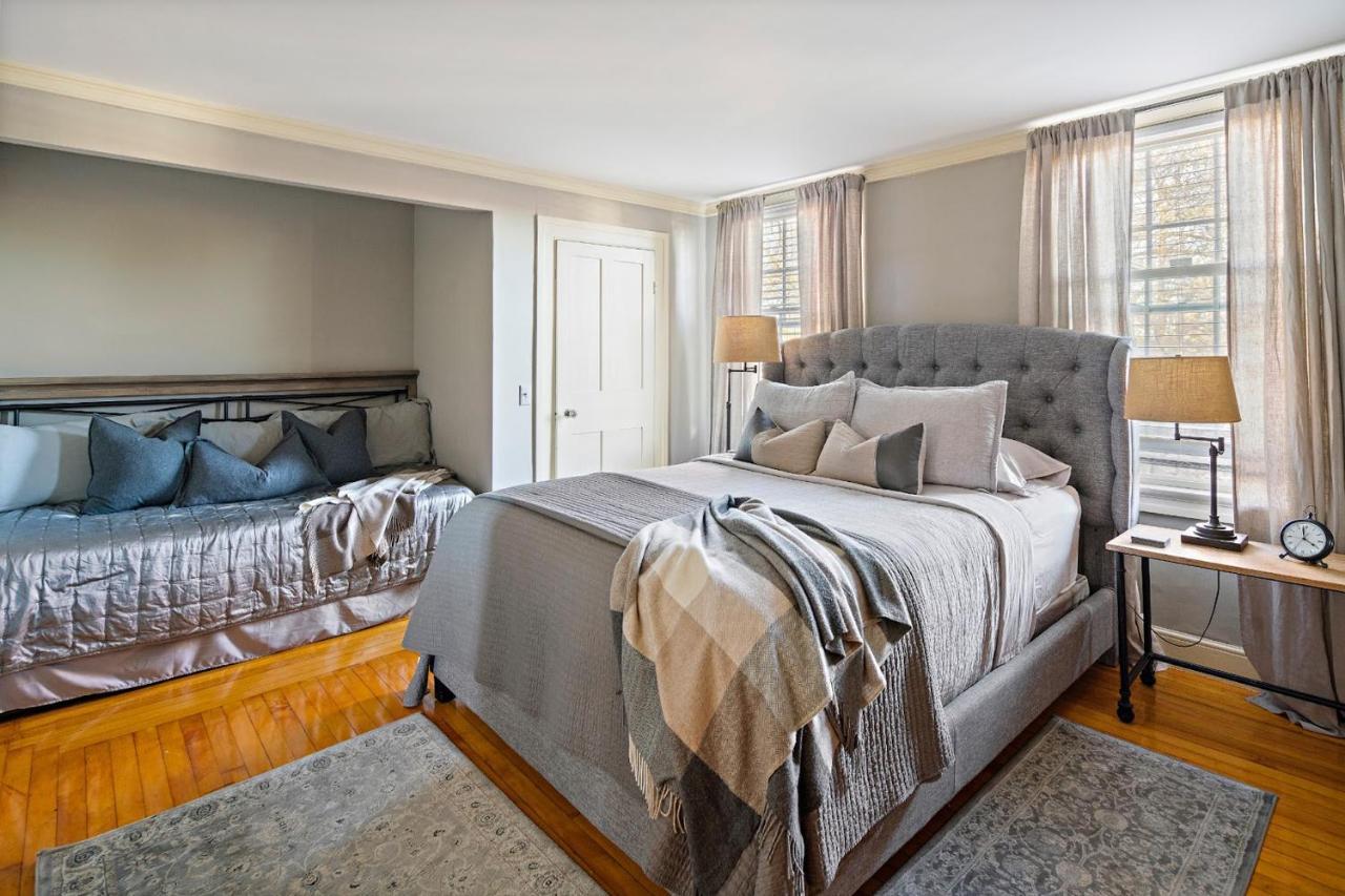 The Watson Boutique Bed And Breakfast Thompson Екстериор снимка