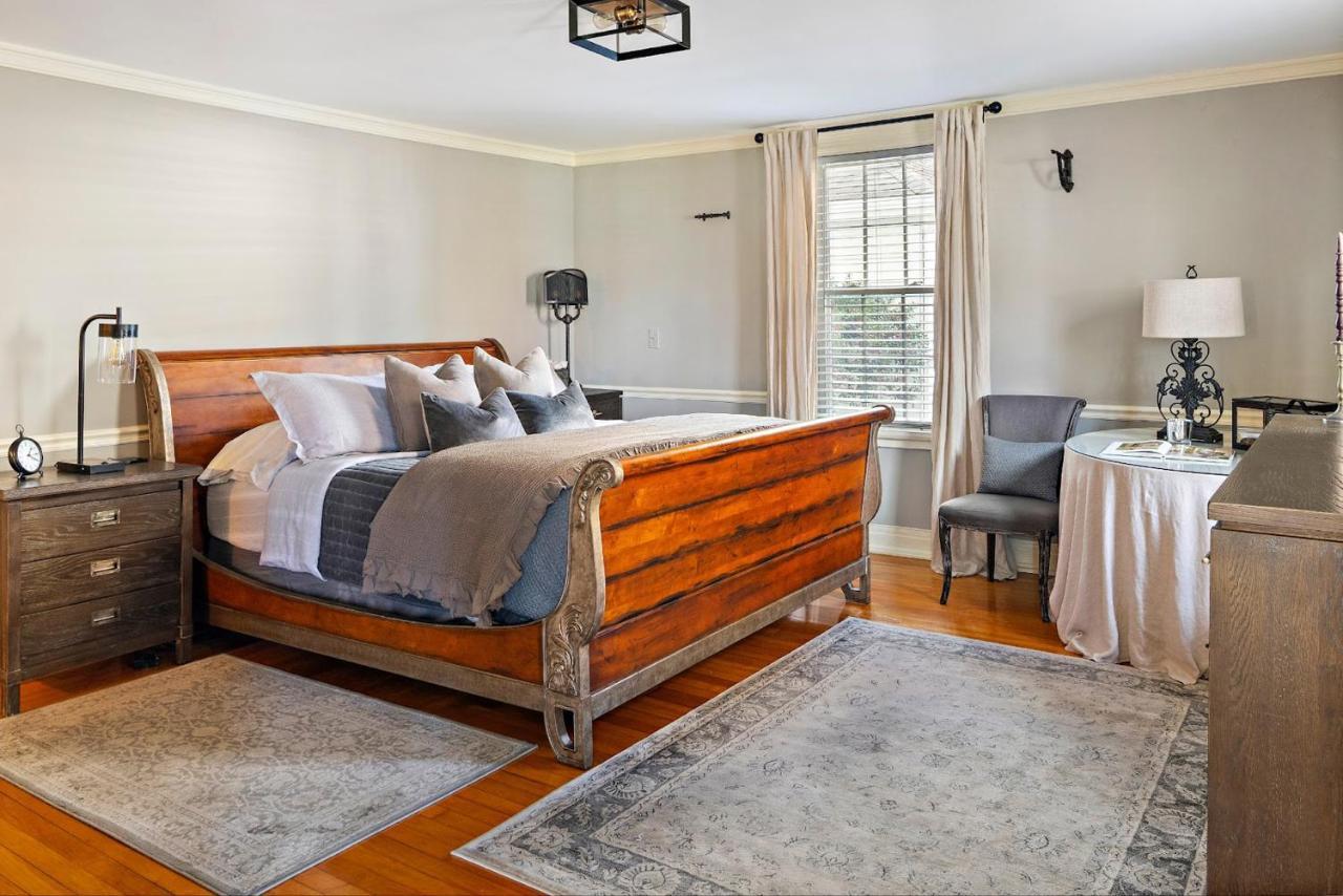 The Watson Boutique Bed And Breakfast Thompson Екстериор снимка