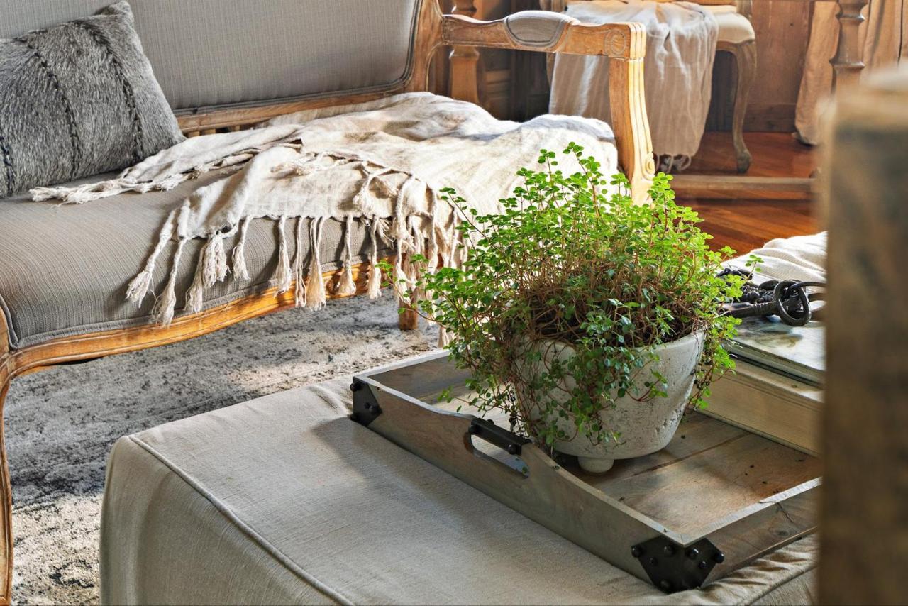 The Watson Boutique Bed And Breakfast Thompson Екстериор снимка